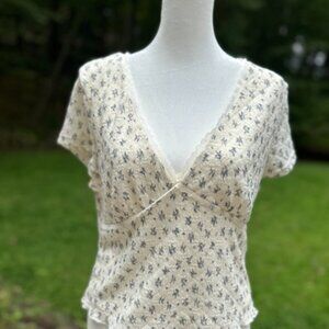 Altar'd State White and Blue Floral Short-sleeved Blouse